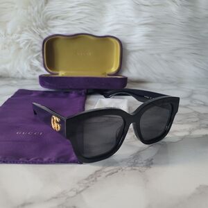 NEW Gucci Sunglasses GG1550SK 001